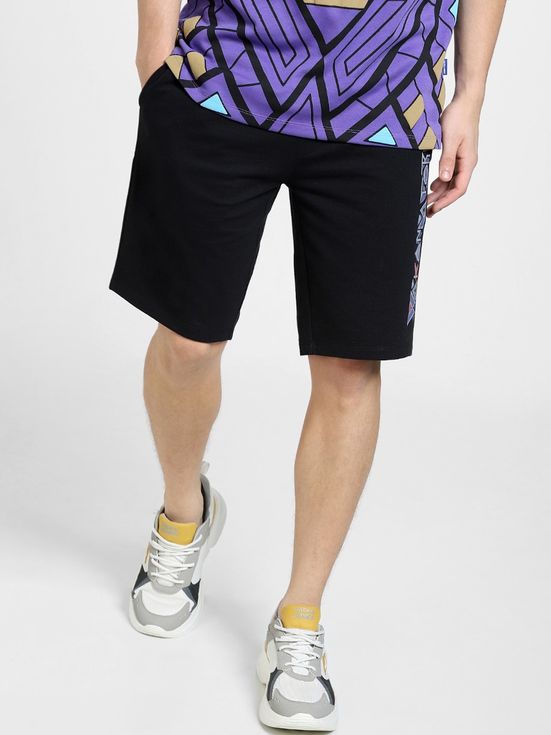 

Jack & Jones Men Cotton Regular Fit Mid-Rise Shorts, Black