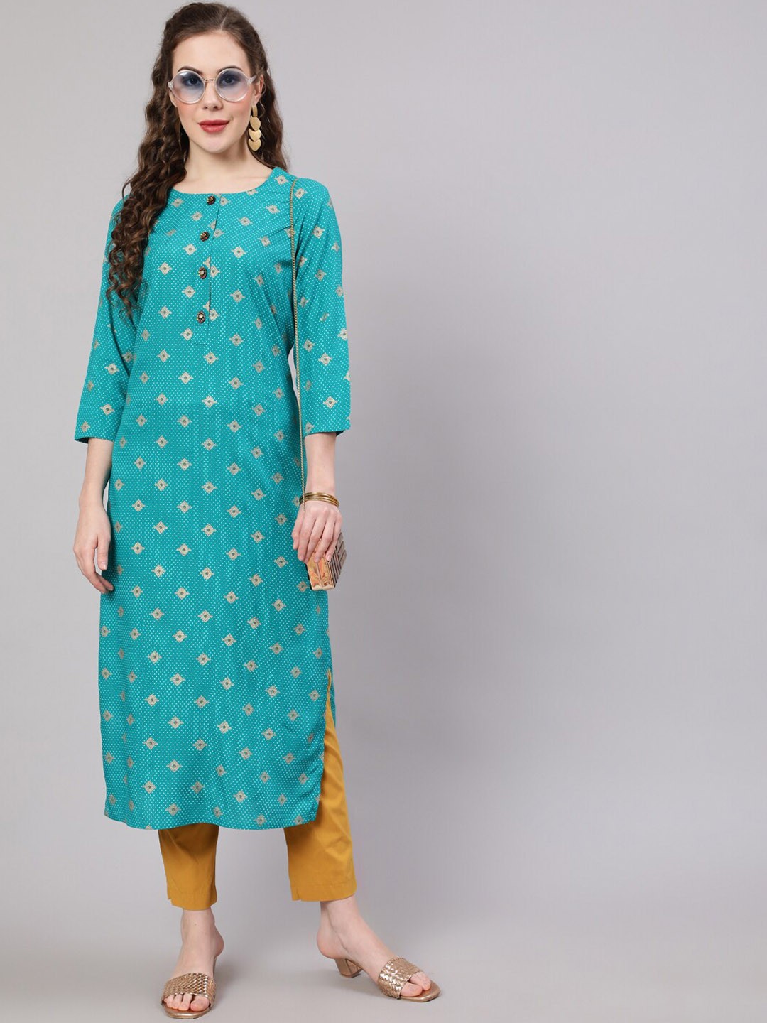 

Nehamta Women Ethnic Motifs Printed Kurta, Turquoise blue
