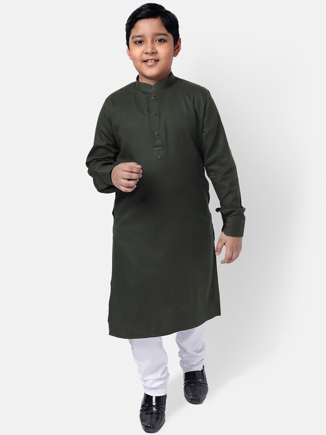 

NAMASKAR Boys Pure Cotton Kurta with Churidar, Green