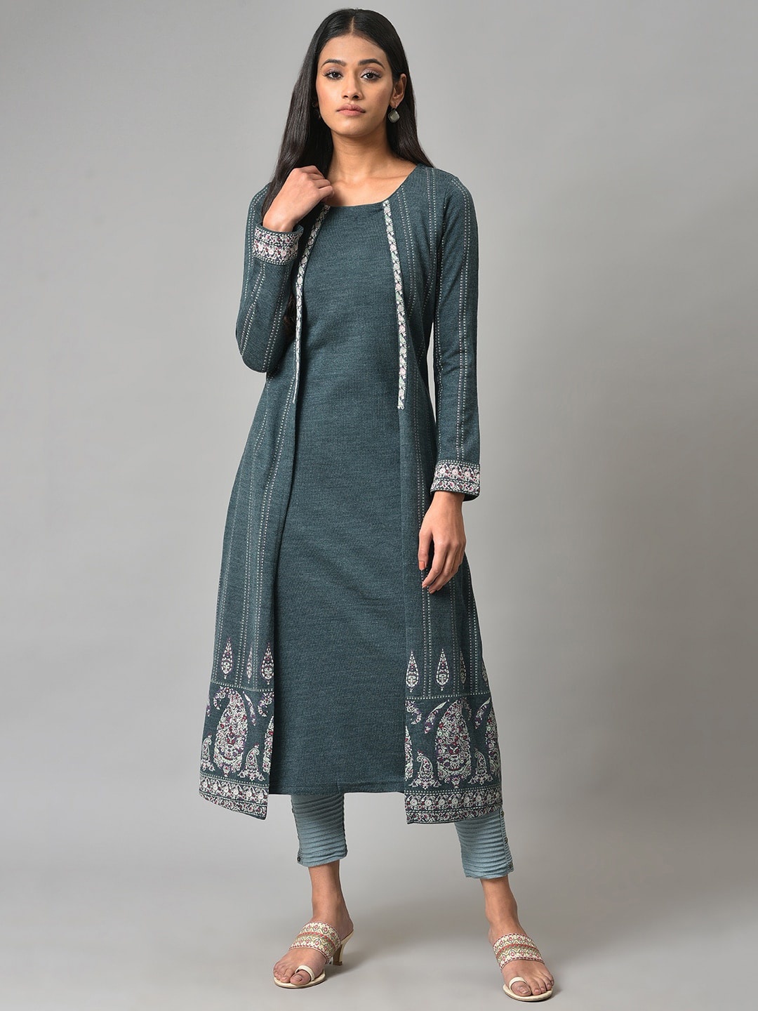 

W Women Paisley Printed Anarkali Kurta, Blue