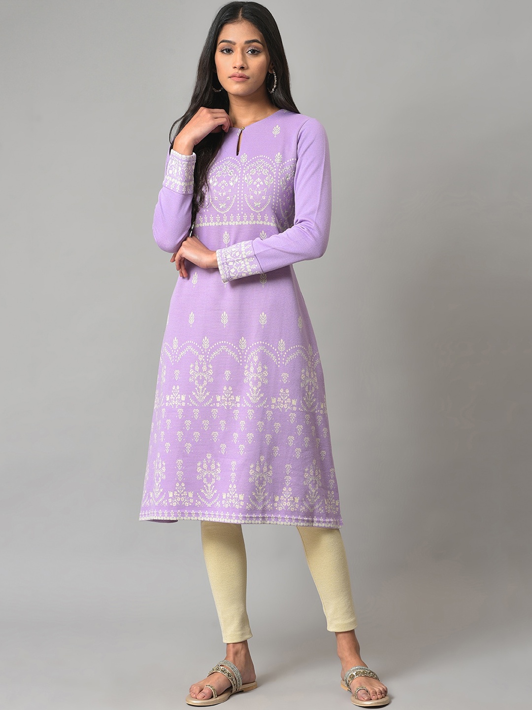 

W Women Ethnic Motifs Printed Keyhole Neck Kurta, Purple