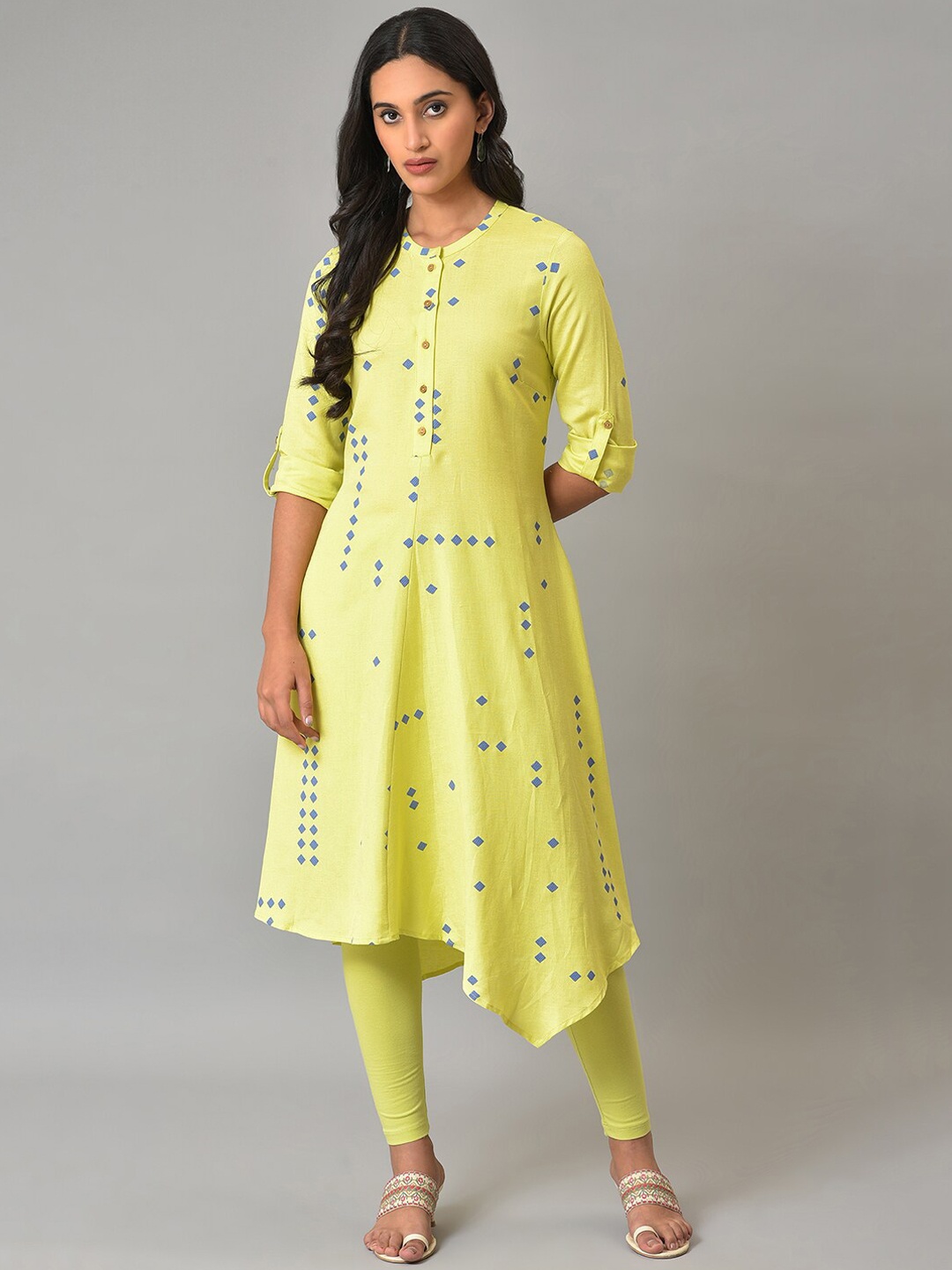 

W Women Geometric Printed Kurta, Yellow