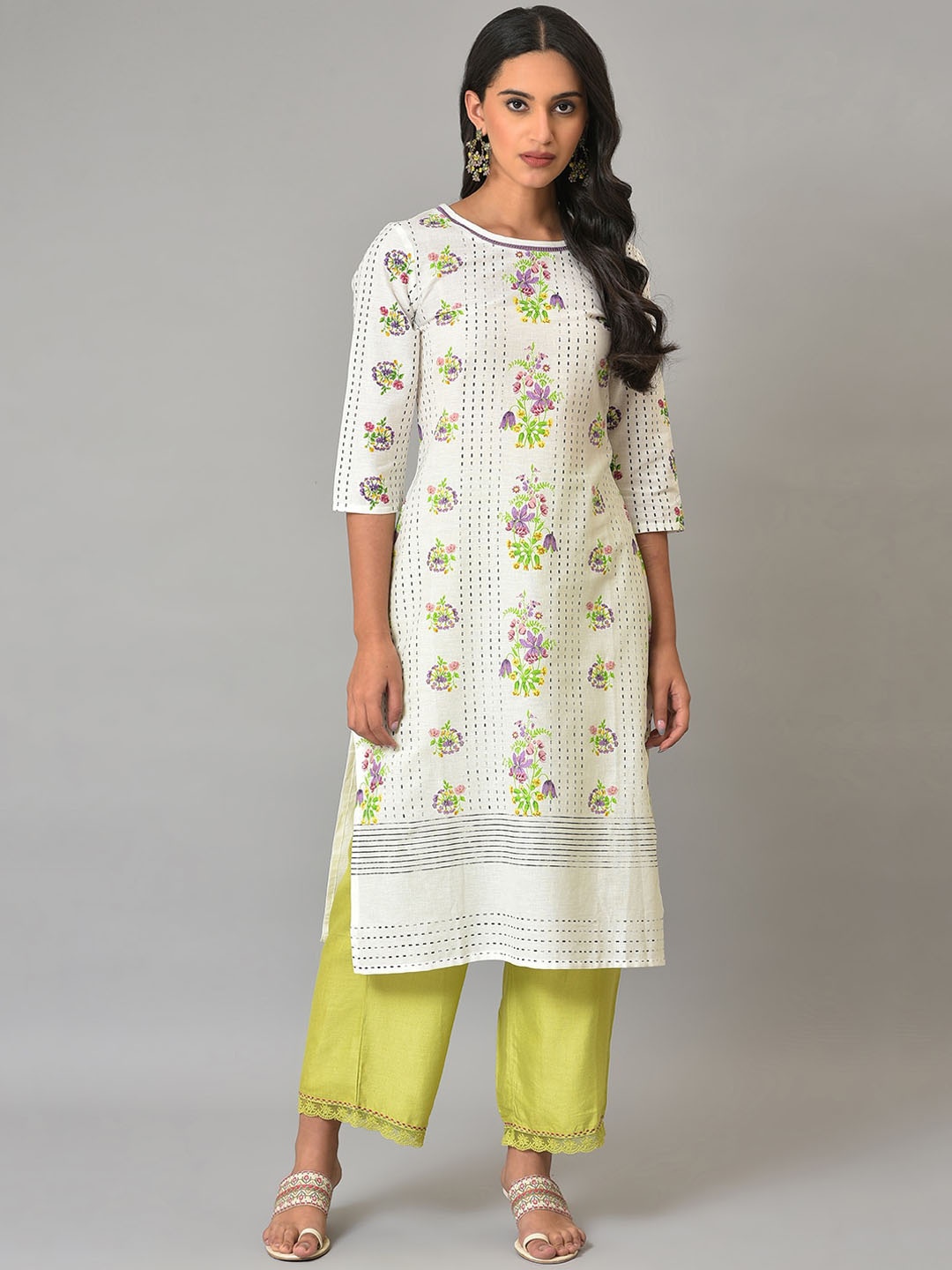 

W Women Ethnic Motifs Printed Straight Kurta, White
