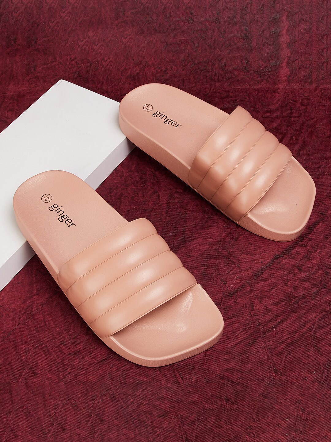 

Ginger by Lifestyle Women Open-Toe Sliders, Pink