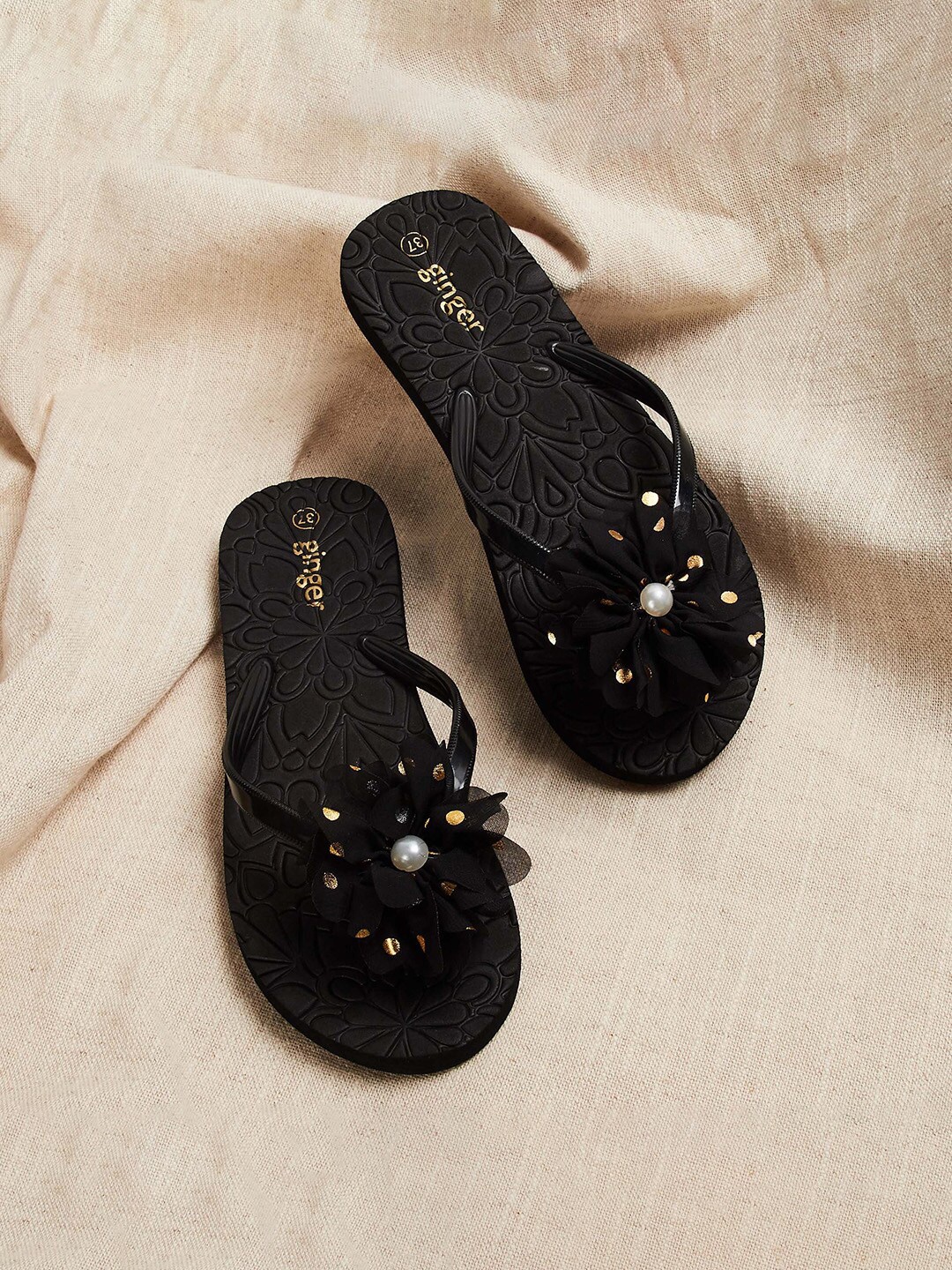 

Ginger by Lifestyle Women Thong Flip-Flops, Black