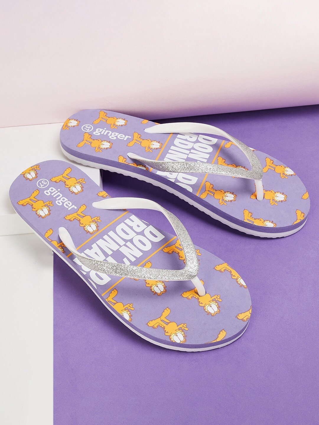 

Ginger by Lifestyle Women Printed Thong Flip-Flops, Purple