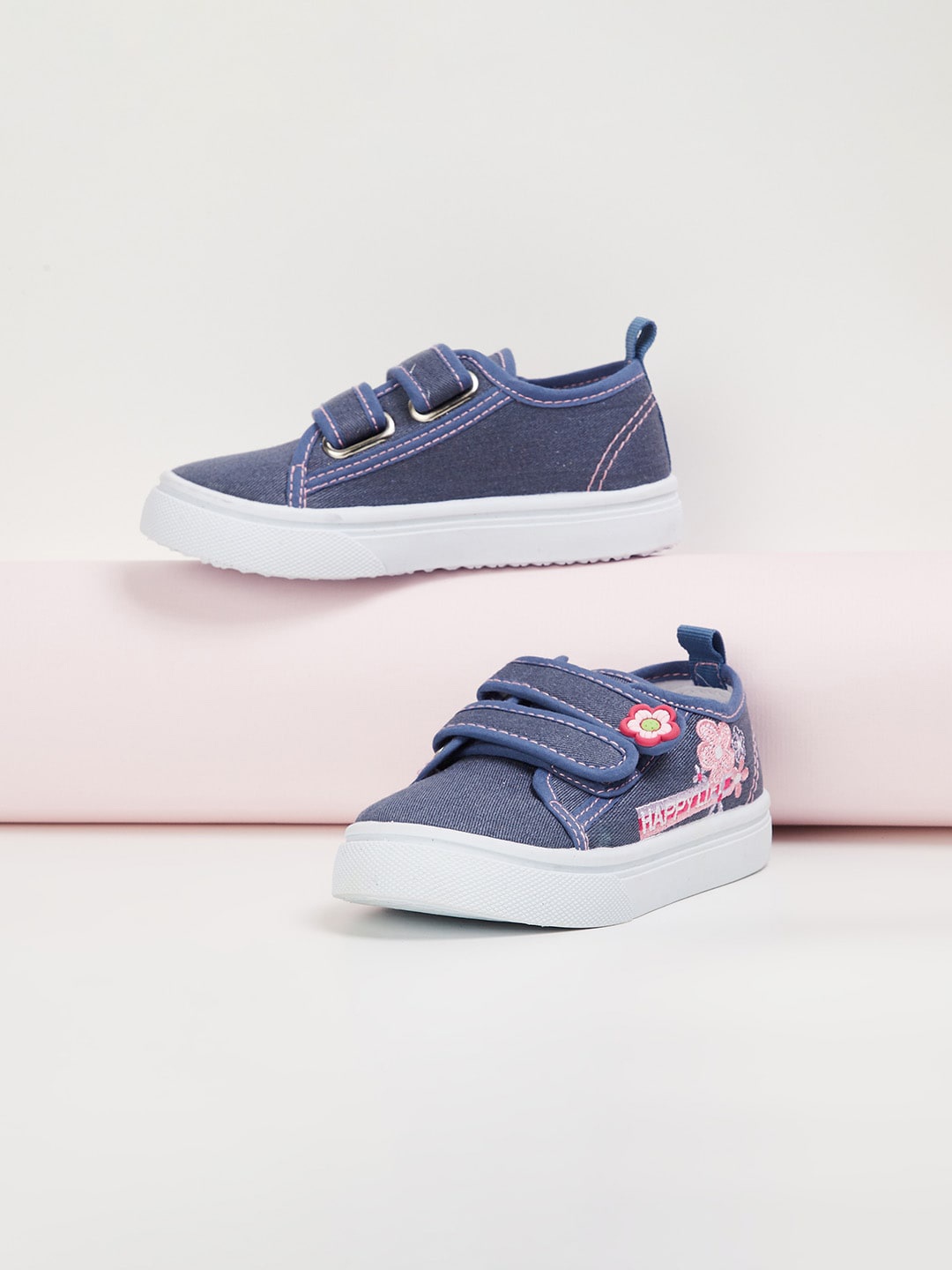 

Fame Forever by Lifestyle Girls Printed Canvas Sneakers, Blue