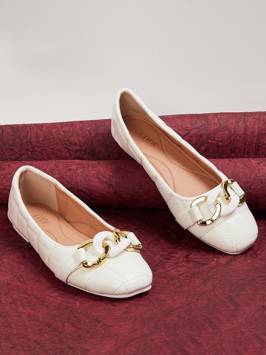 

CODE by Lifestyle Women Slip-On Ballerinas, White