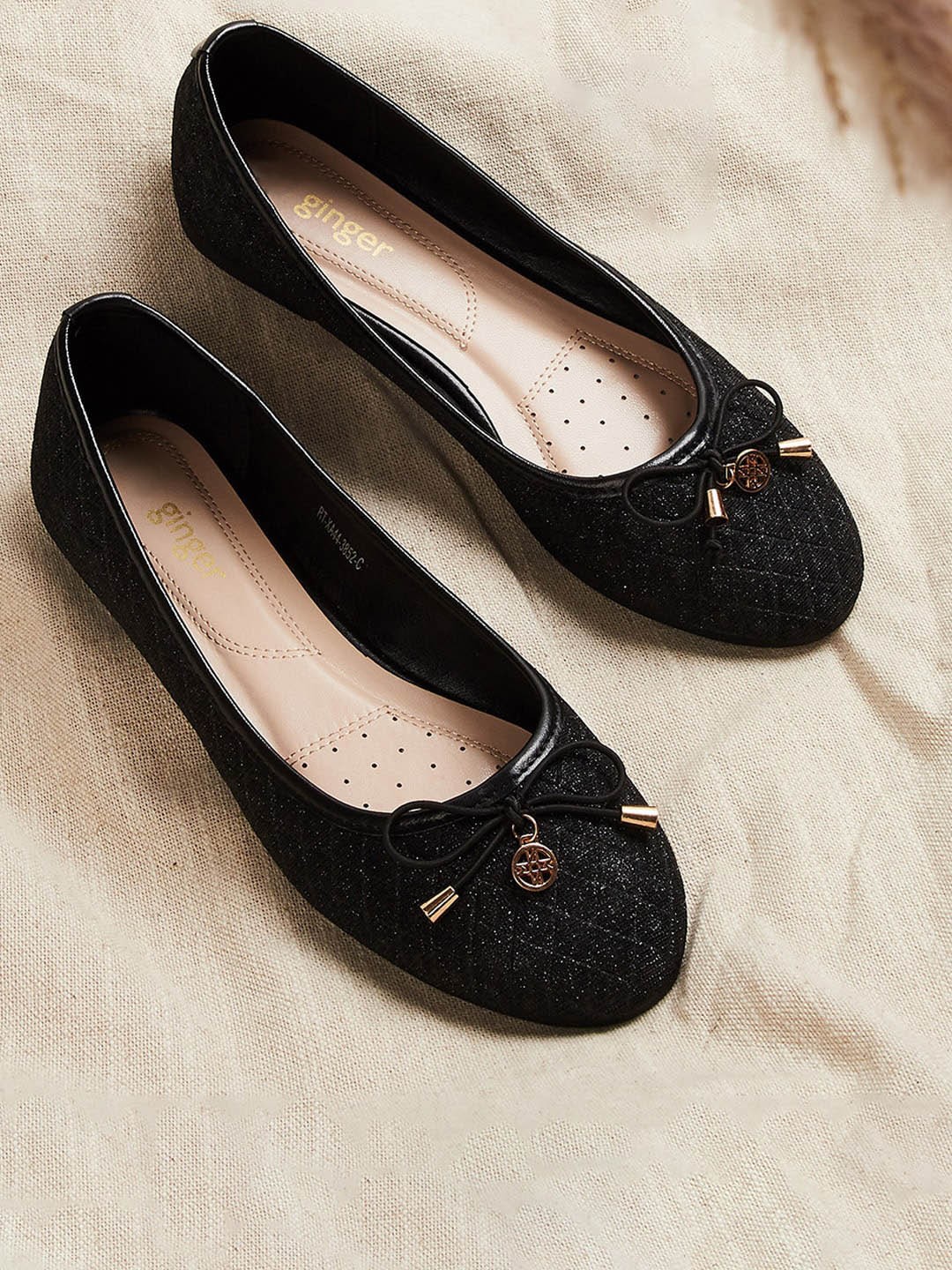 

Ginger by Lifestyle Women Embellished Ballerinas With Bows, Black
