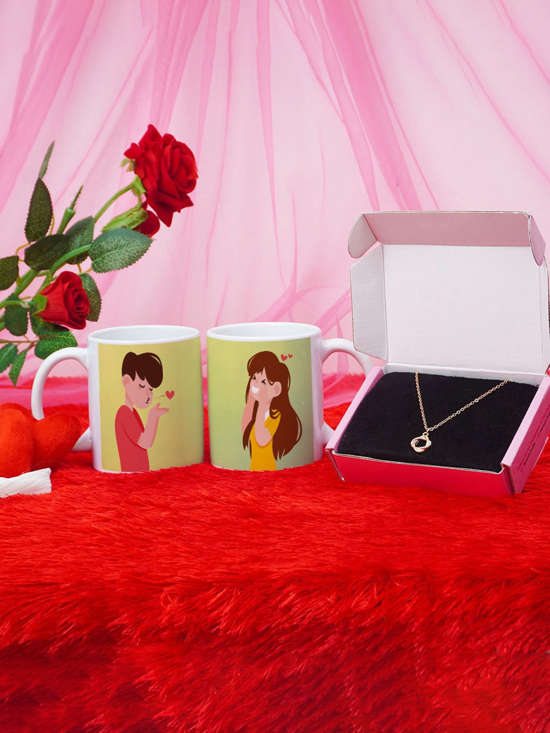 

Crazy Corner Green and Gold Toned 3-Pcs Valentine's Day Gift Set