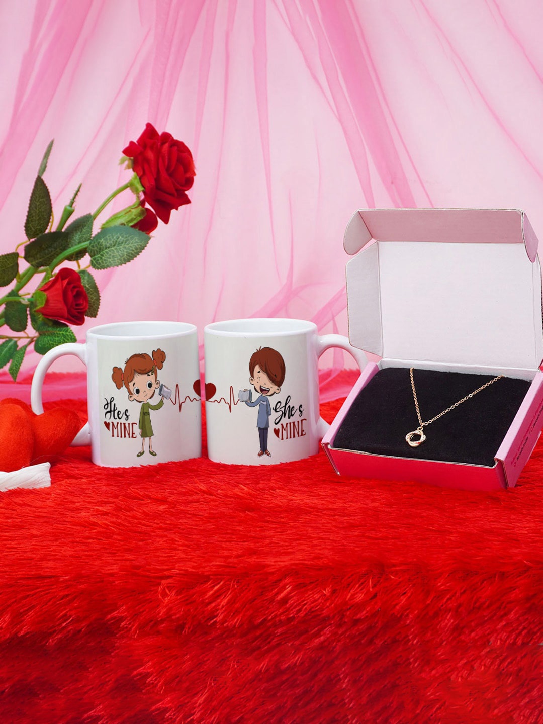 

Crazy Corner White & Gold-Toned 3 Pcs Valentines Gift Set