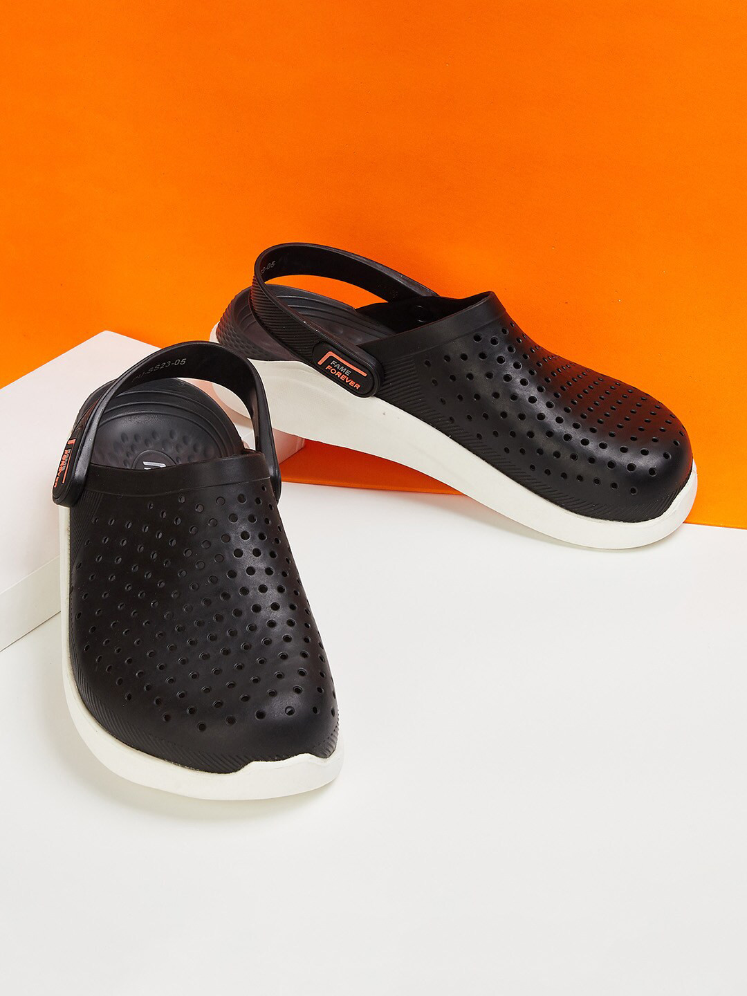 

Fame Forever by Lifestyle Boys Self Design Rubber Clogs, Black
