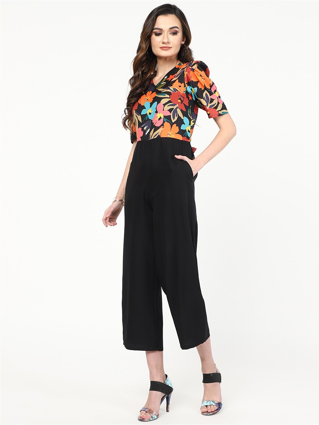 

J Turritopsis Printed V-Neck Short Sleeves Capri Jumpsuit, Black