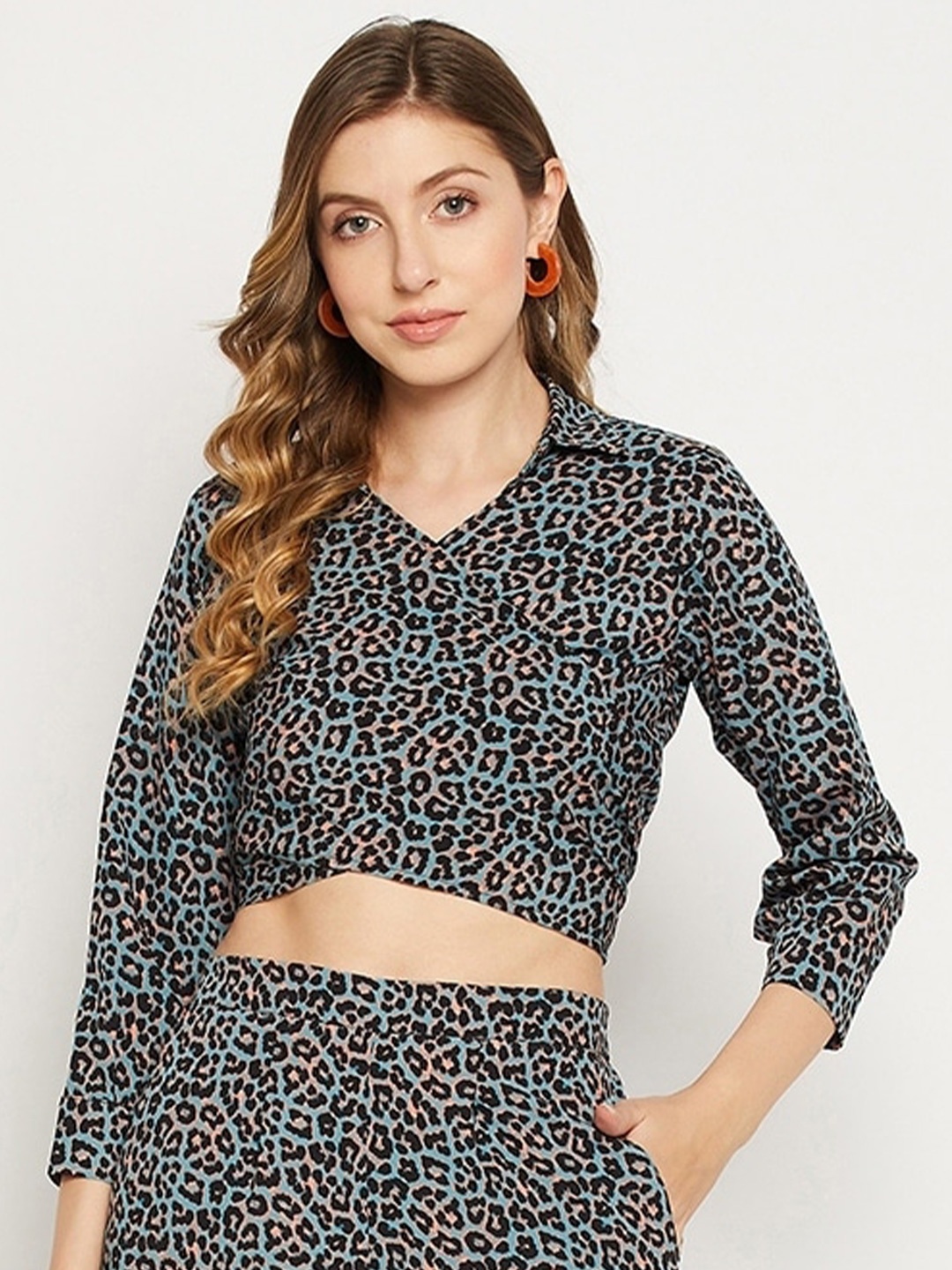 

Fashfun Animal Print Crepe Wrap Crop Top, Green