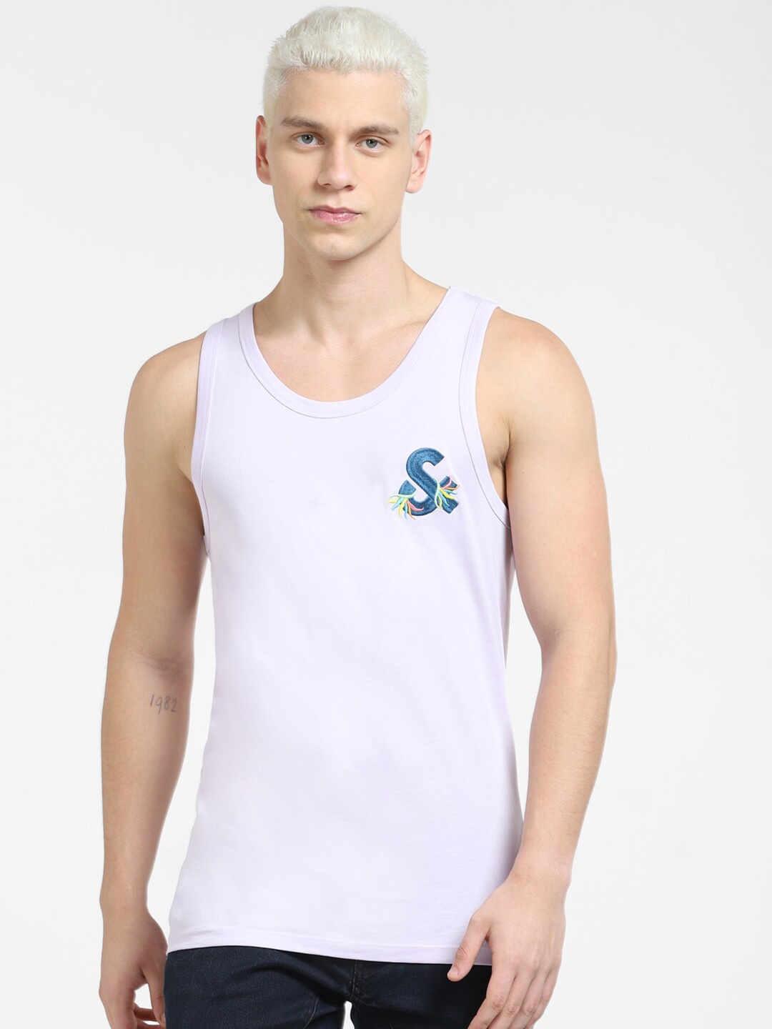 

Jack & Jones Men Cotton Slim Fit T-shirt, Lavender