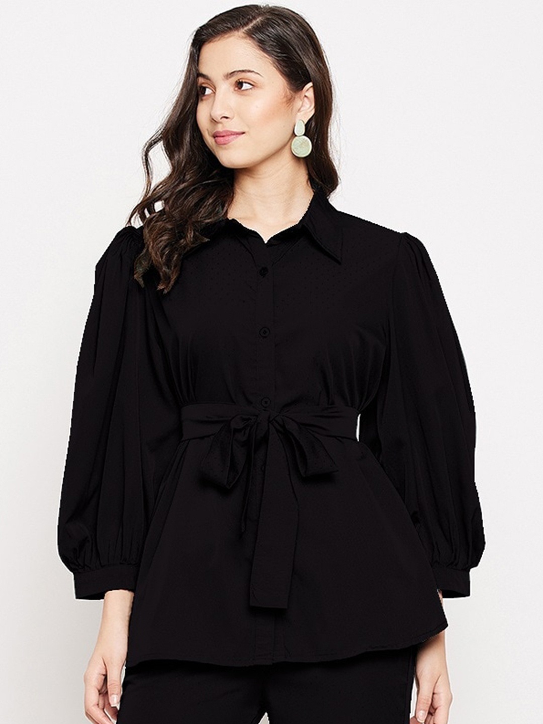 

Fashfun Women Black Standard Slim Fit Formal Shirt