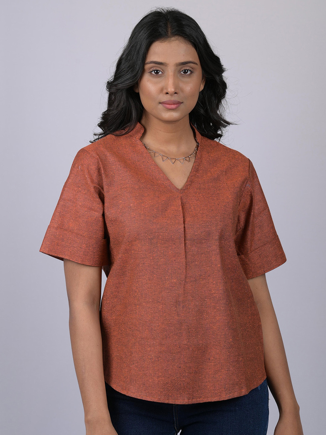 

OWO THE LABEL V-Neck Regular Top, Rust
