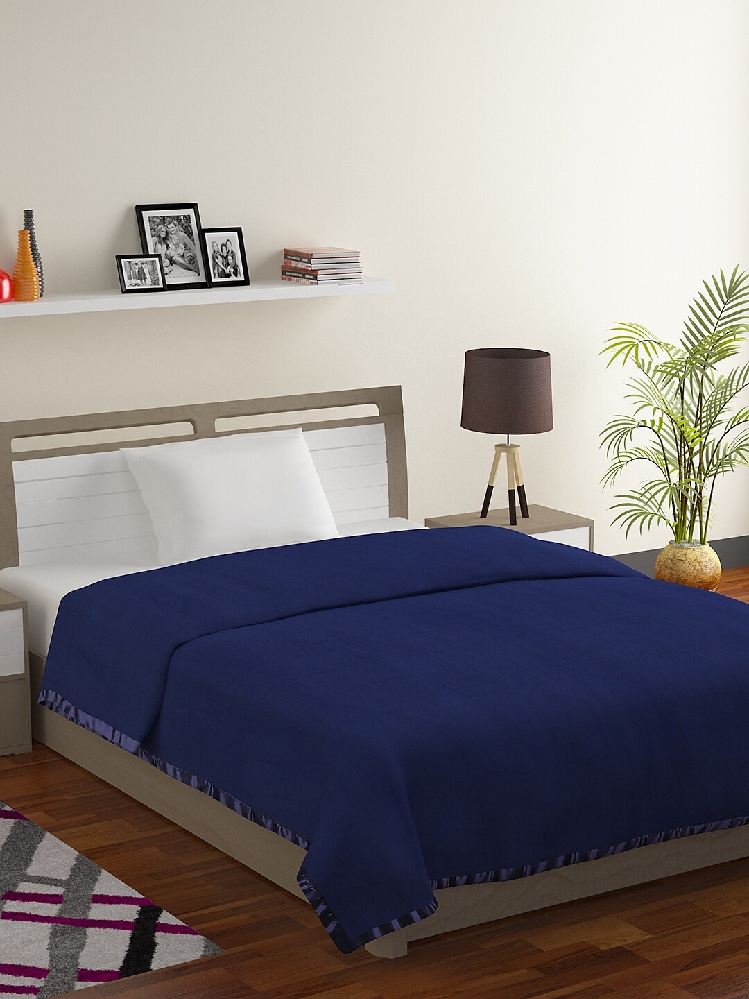 

BOMBAY DYEING Navy Blue Mild Winter 287 GSM Single Bed Blanket