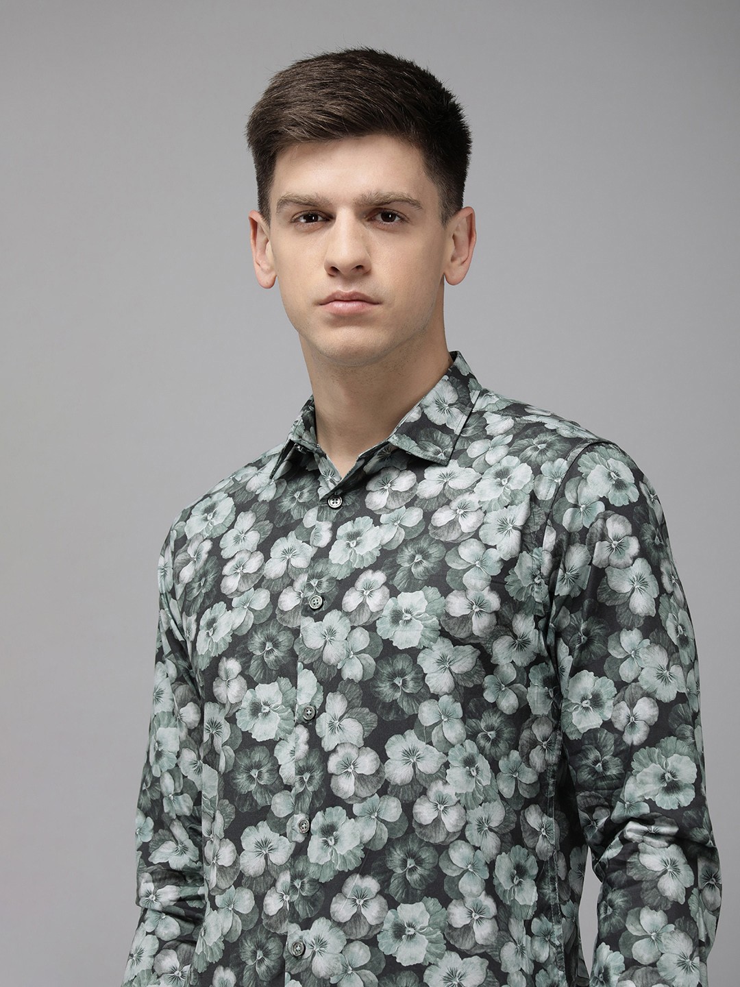 

THE BEAR HOUSE Ardor Edition Slim Fit Floral Opaque Printed Party Shirt, Green