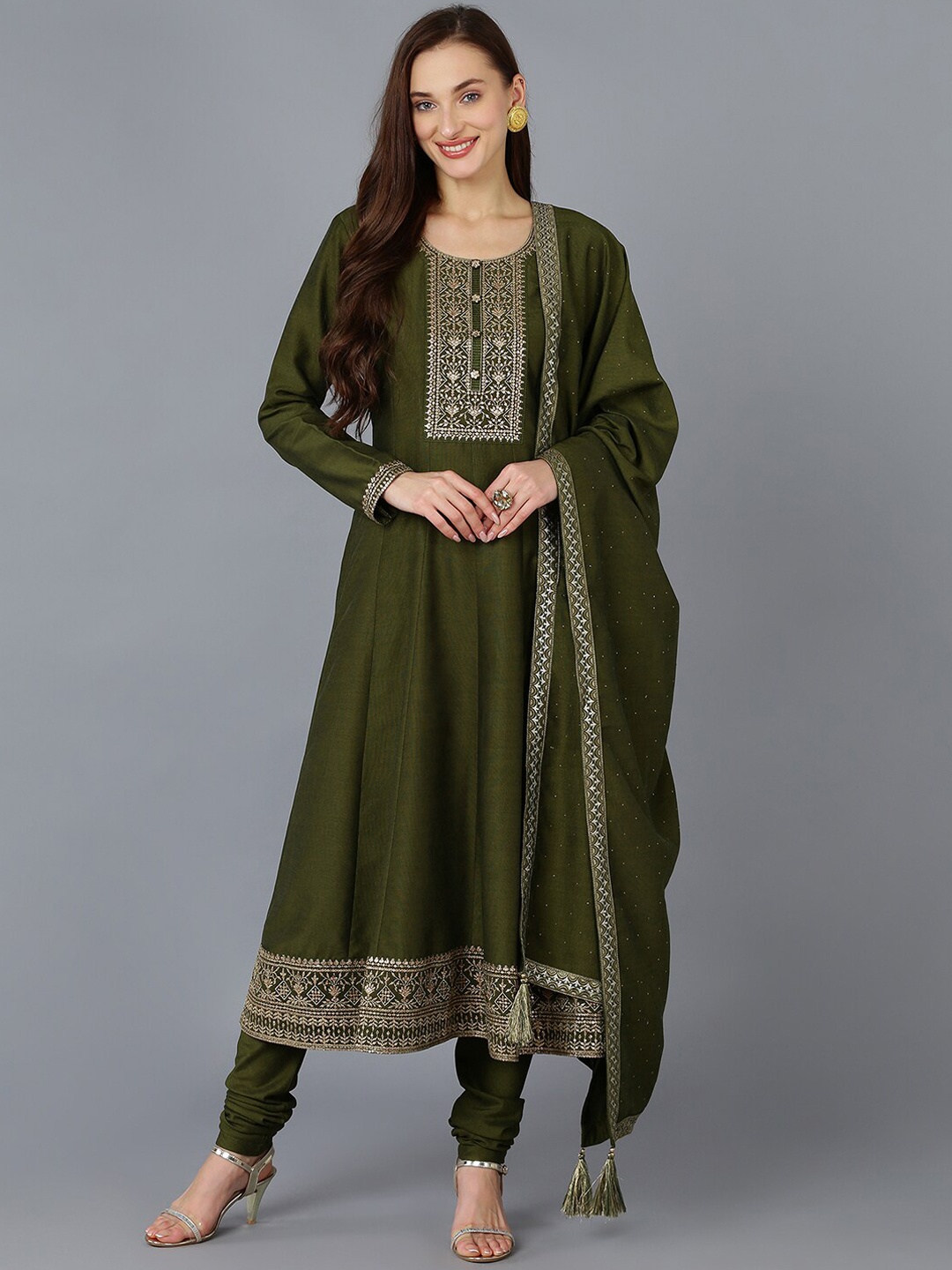 

AHIKA Women Pleated Sequinned Kurta with Trousers & Dupatta, Olive