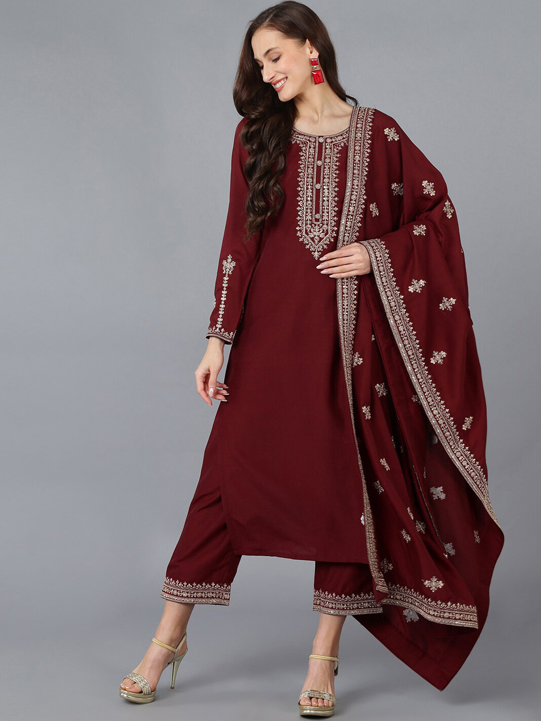 

AHIKA Women Ethnic Motifs Embroidered Thread Work Kurta with Trousers & With Dupatta, Maroon