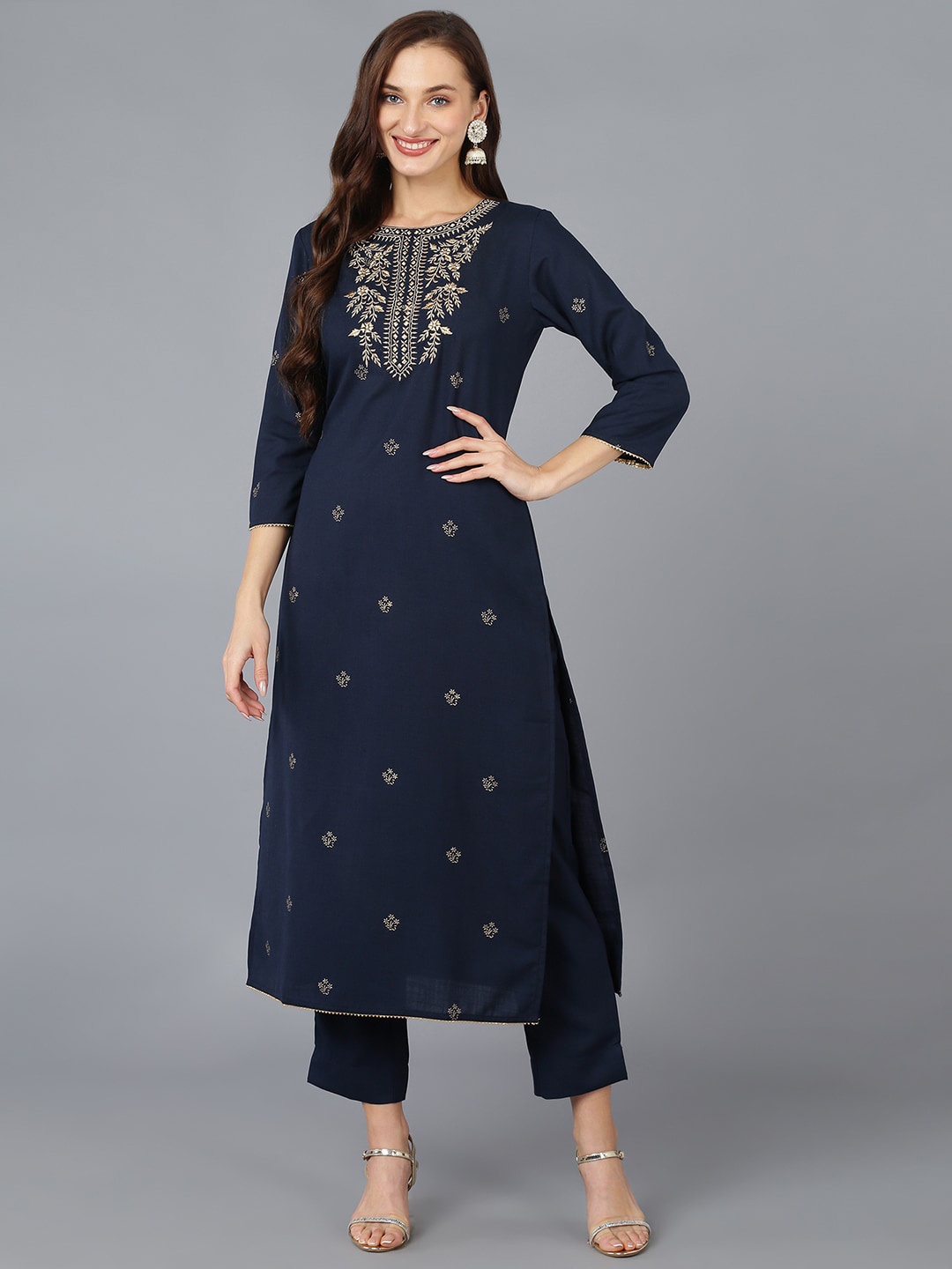 

AHIKA Women Floral Embroidered Round Neck Kurta, Navy blue