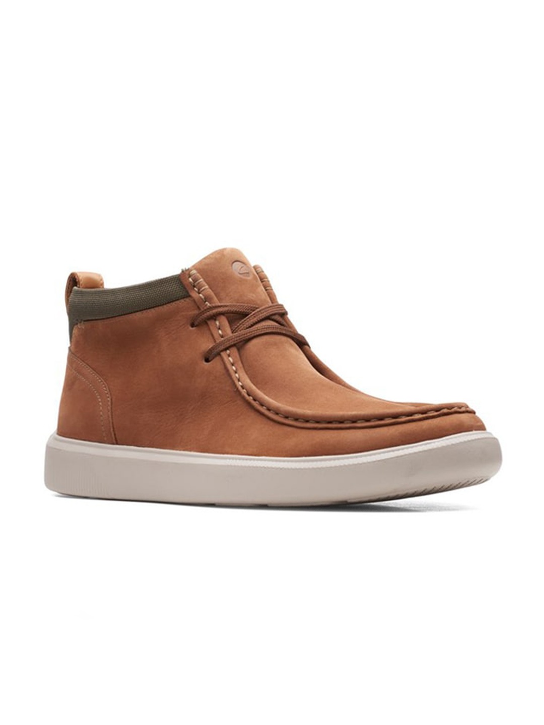 

Clarks Men Mid-Top Nubuck Sneakers, Brown