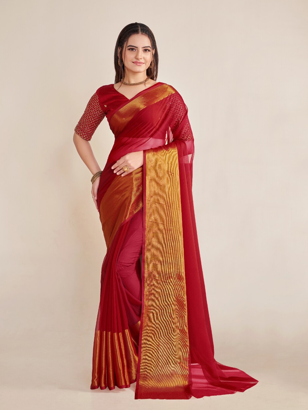 

Ambuja International Zari Border Saree, Red