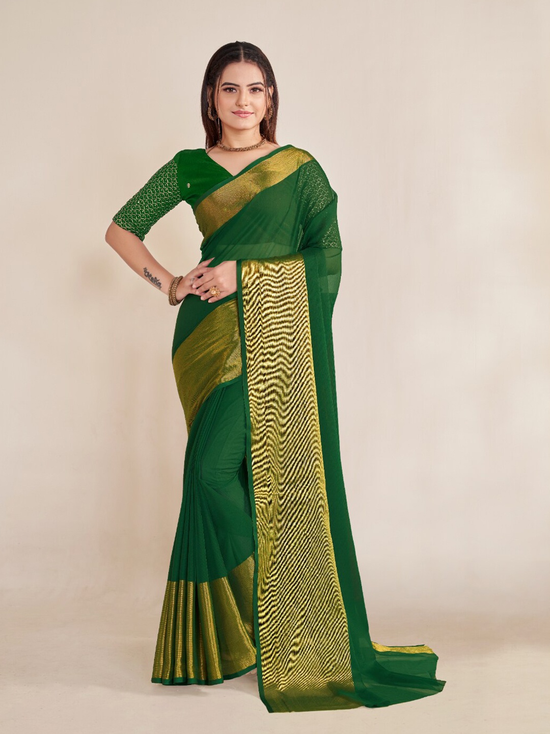 

Ambuja International Zari Border Saree, Green