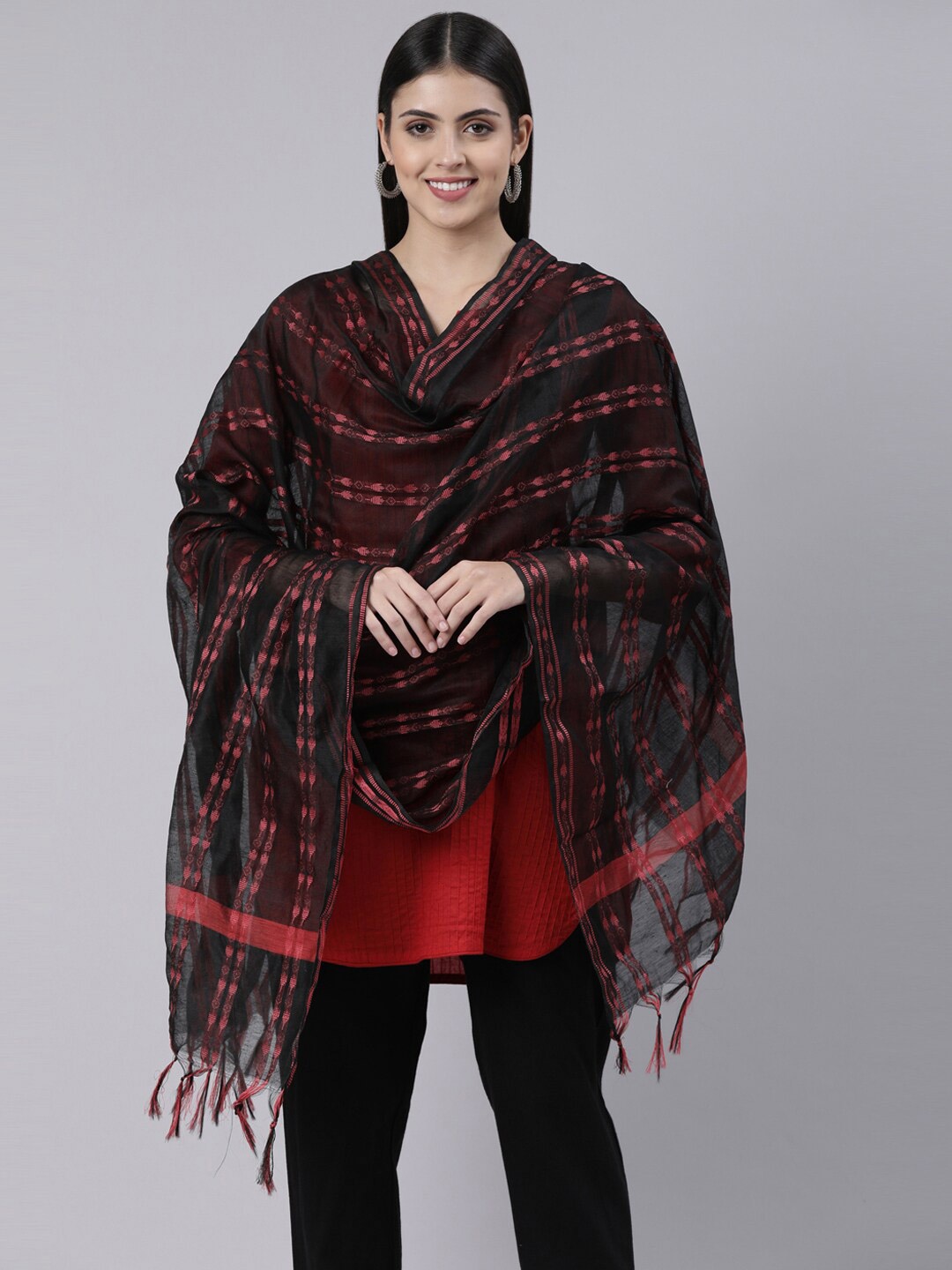 

Souchii Striped Tasselled Dupatta, Black