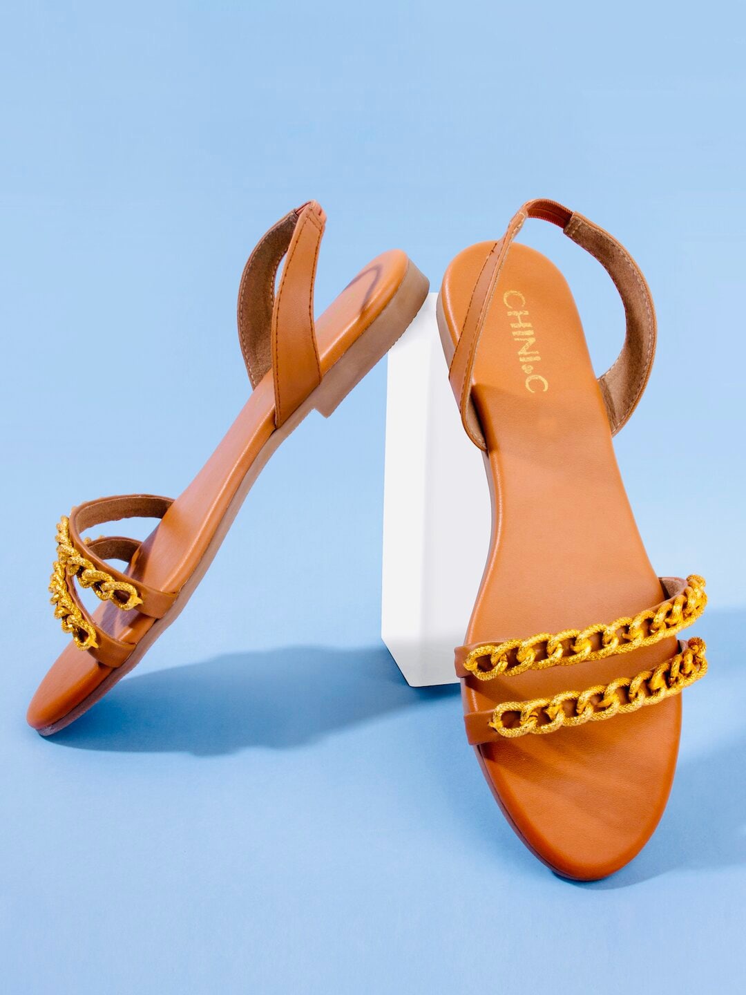 

CHINI C Women Embellished Open Toe Flats, Brown