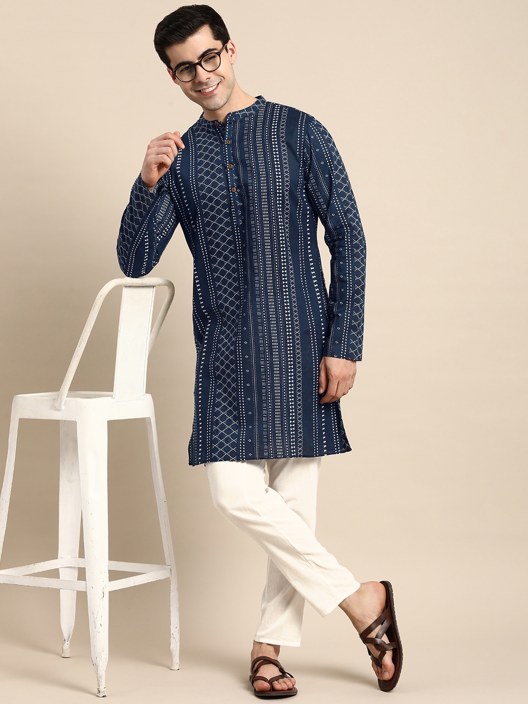 

Anouk Men Printed Pure Cotton Kurta with Trousers, Navy blue