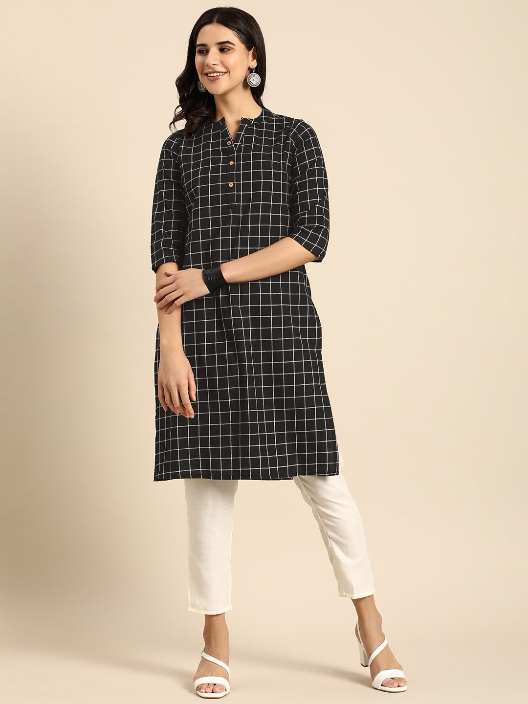 

Anouk Women Checked Mandarin Collar Straight Kurta, Black