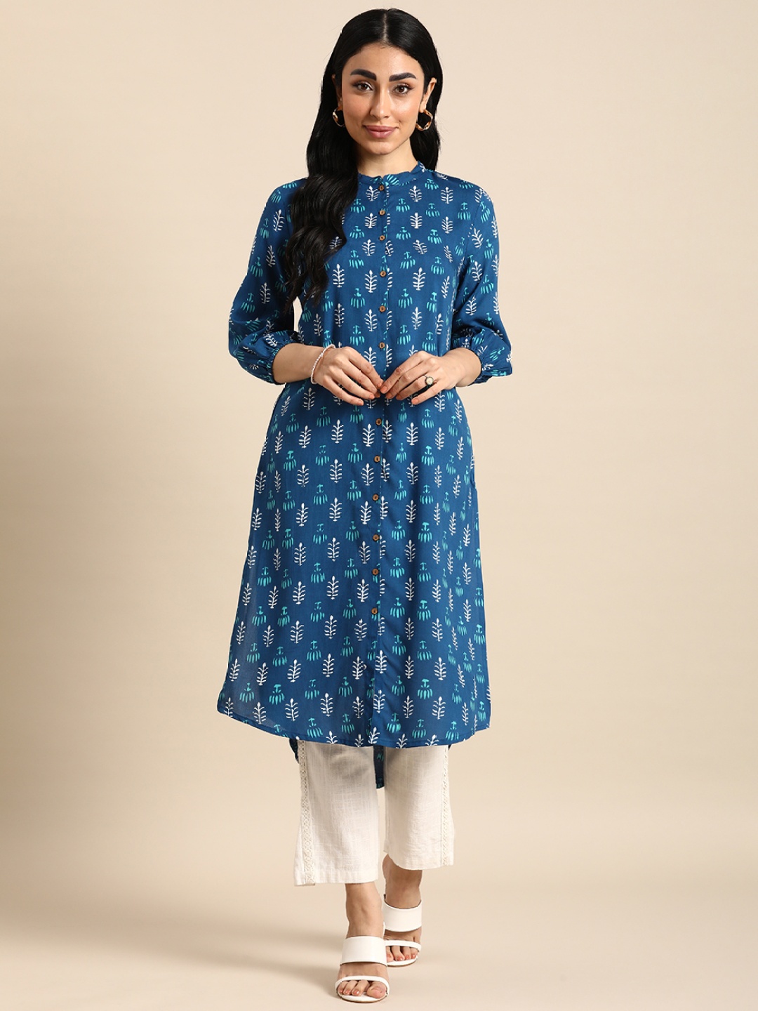 

Anouk Ethnic Motifs Printed Mandarin-Collar Indigo Kurta, Teal