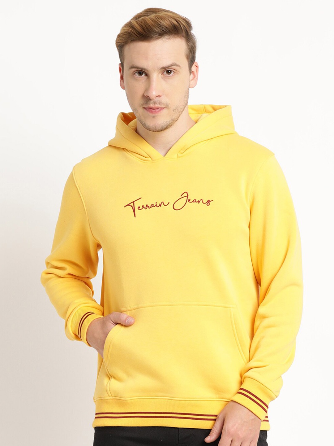 

Indian Terrain Men Printed Hooded Cotton Sweatshirt, Yellow