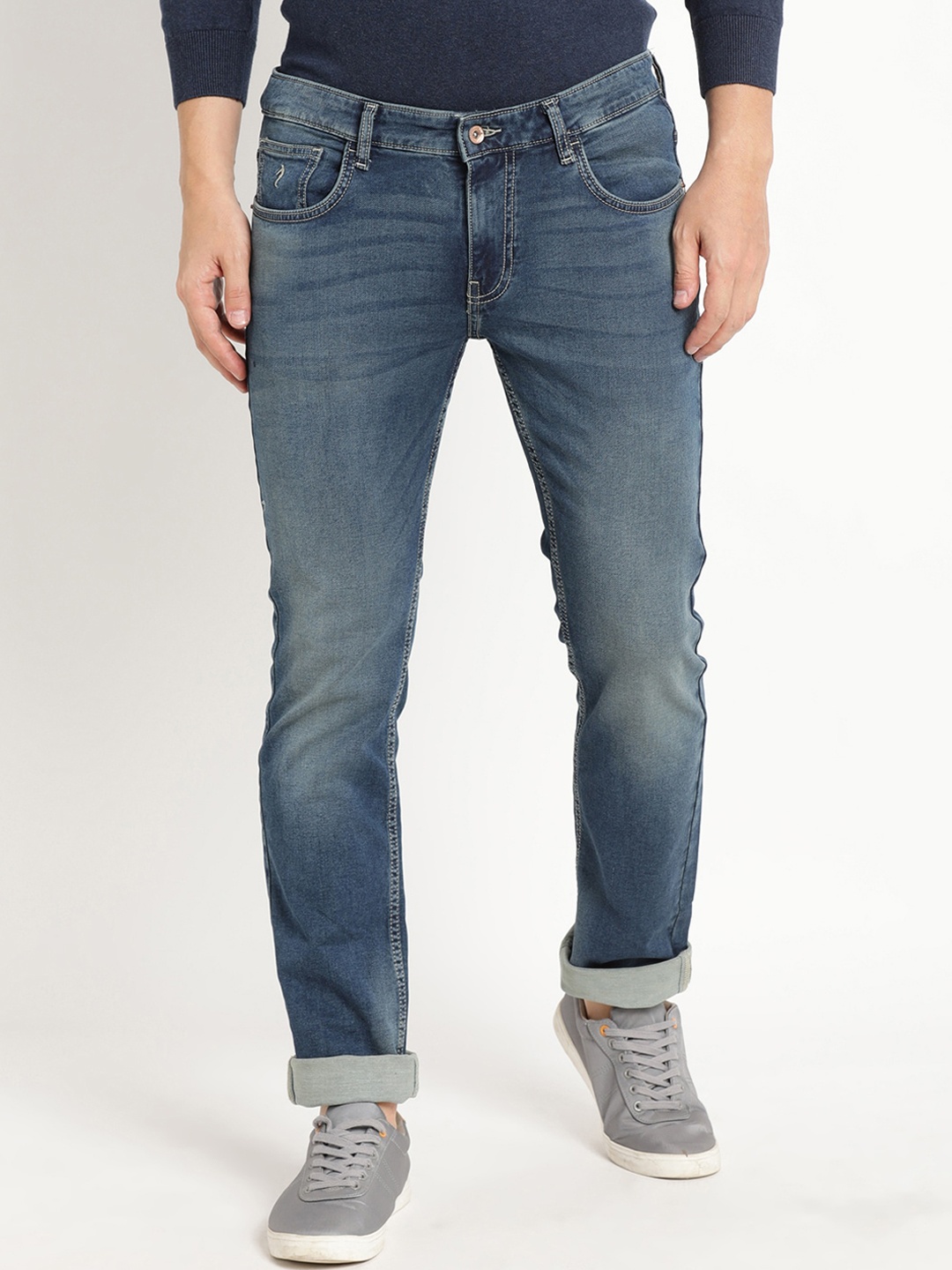 

Indian Terrain Men Brooklyn Slim Fit Light Fade Pure Cotton Jeans, Navy blue
