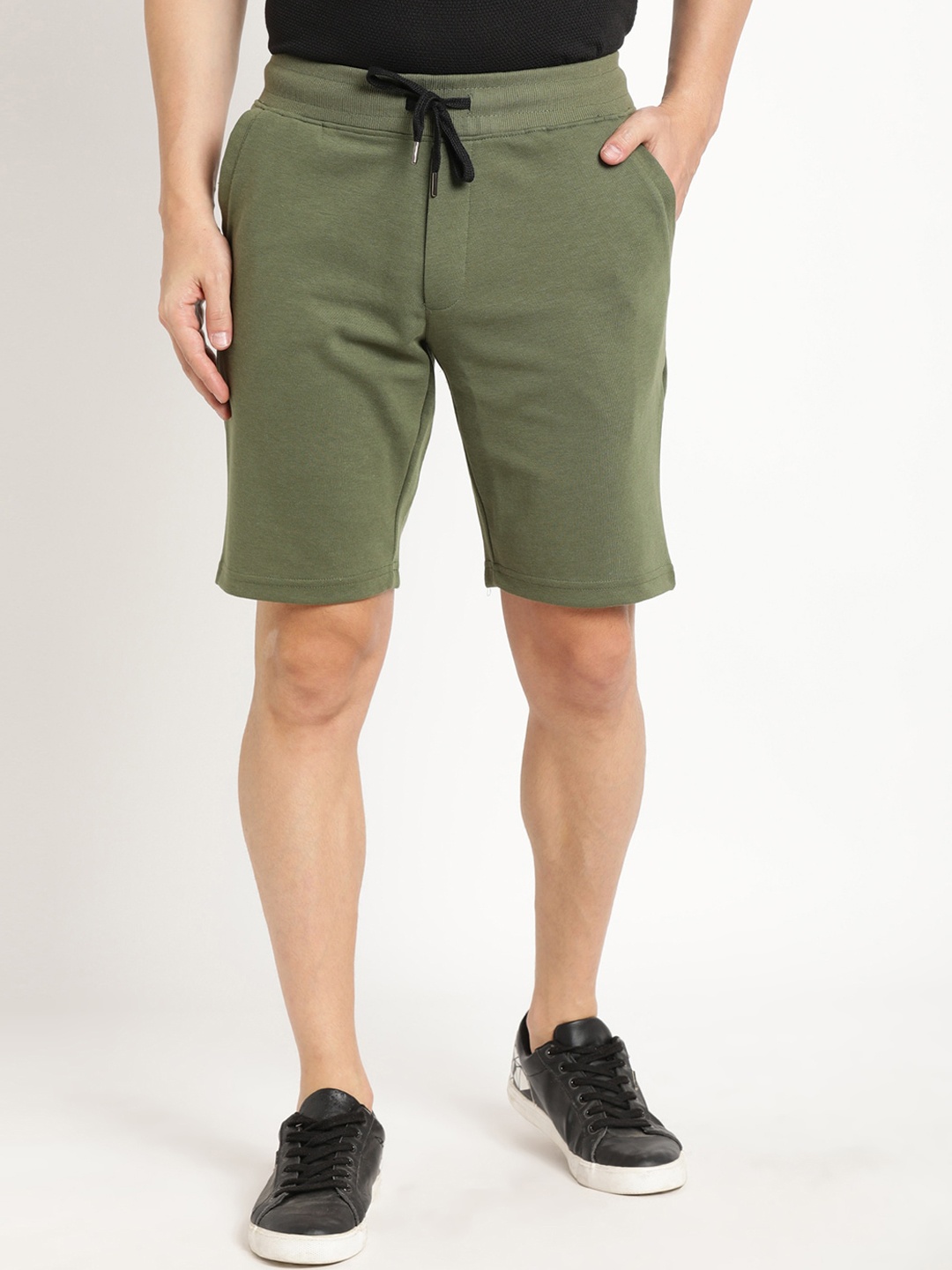 Indian Terrain Men Slim Fit Shorts, Green