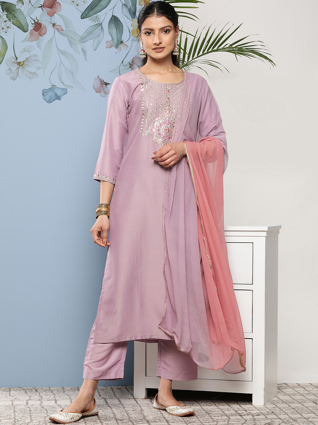 

Varanga Women Floral Embroidered Sequinned Kurta With Trousers & Dupatta, Mauve