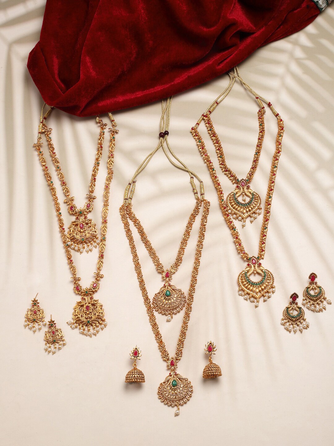 

PANASH Set Of 6 Gold-Plated Stones Studded & Beaded Jewellery Set