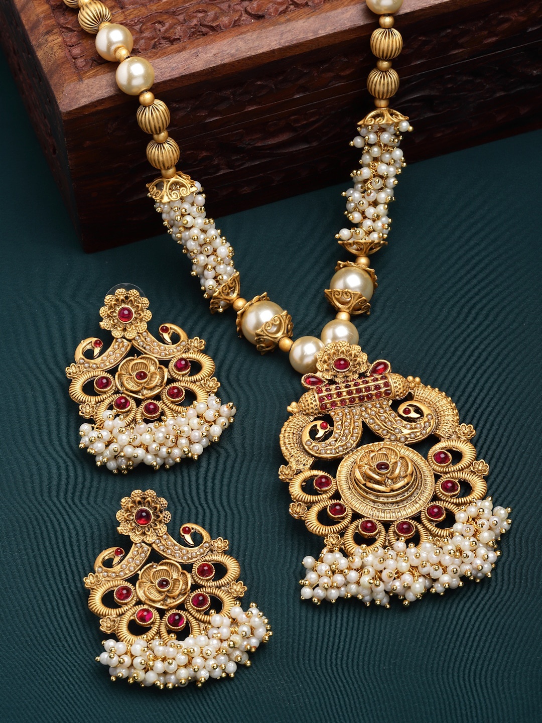 

PANASH Gold-Plated Stone-Studded Peacock Pearls Jewellery Set