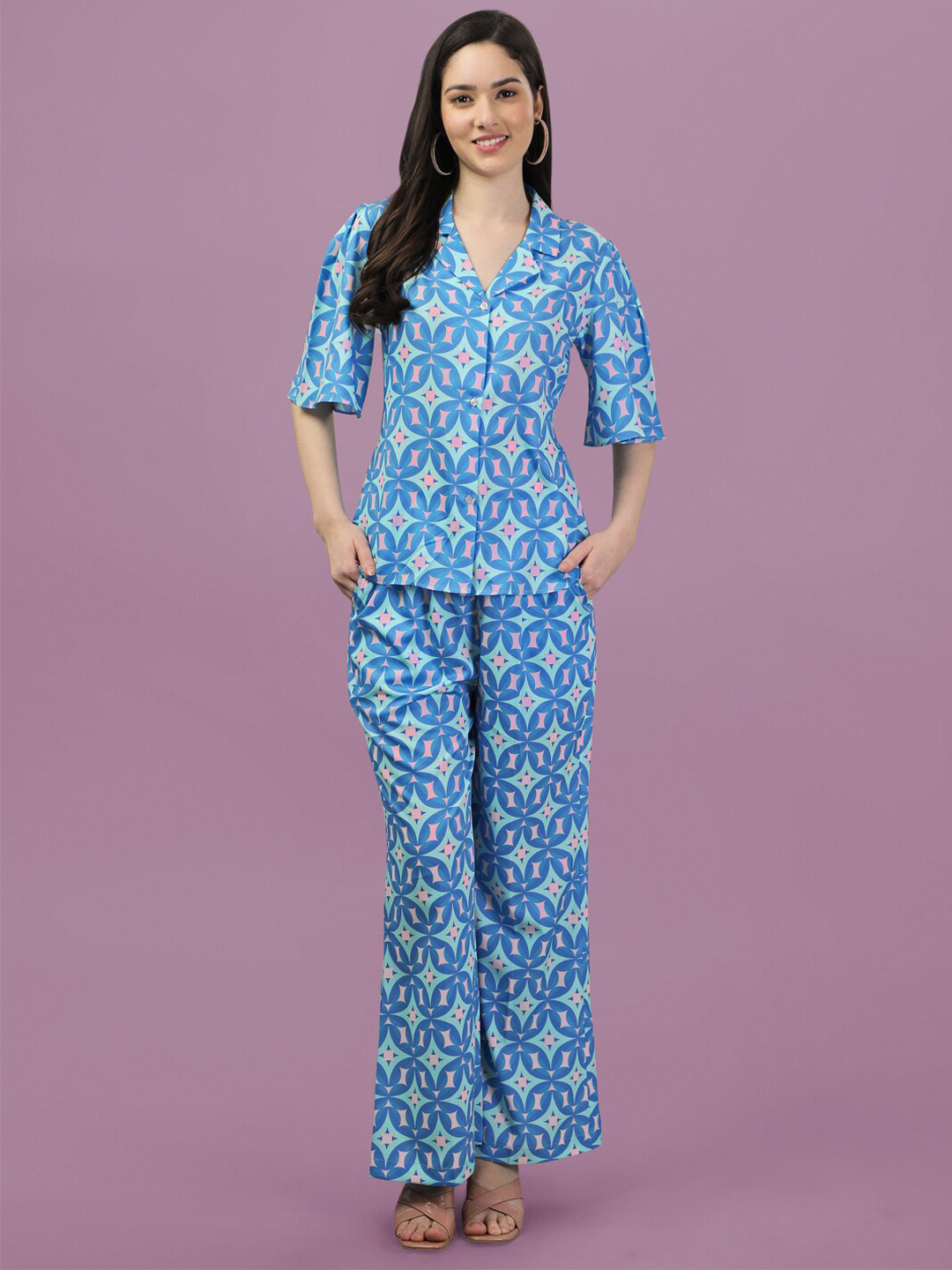 

Masakali.Co Women Printed Top With Trousers Co-Ords, Blue