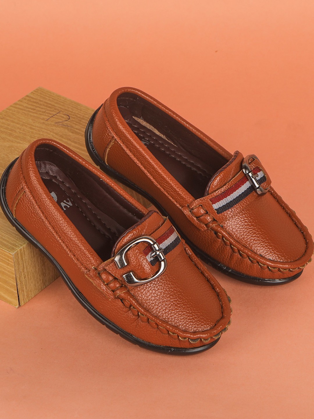 

FEETWELL SHOES Boys Textured Loafers, Orange