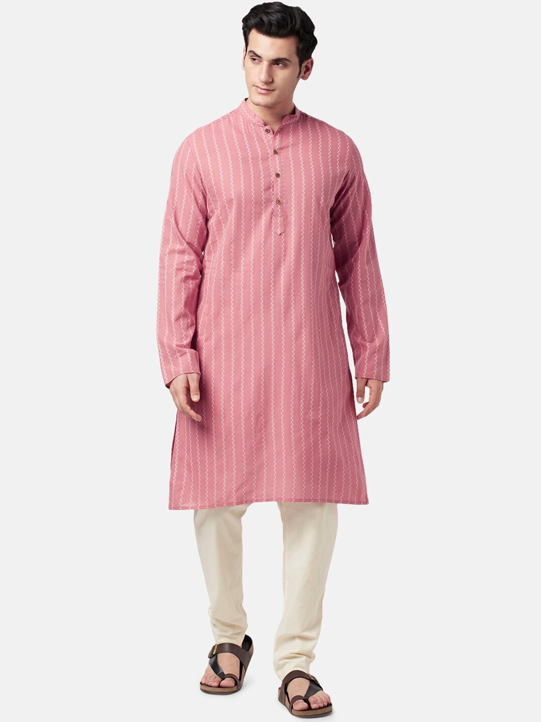 

indus route by Pantaloons Men Geometric Printed Cotton Kurta, Pink