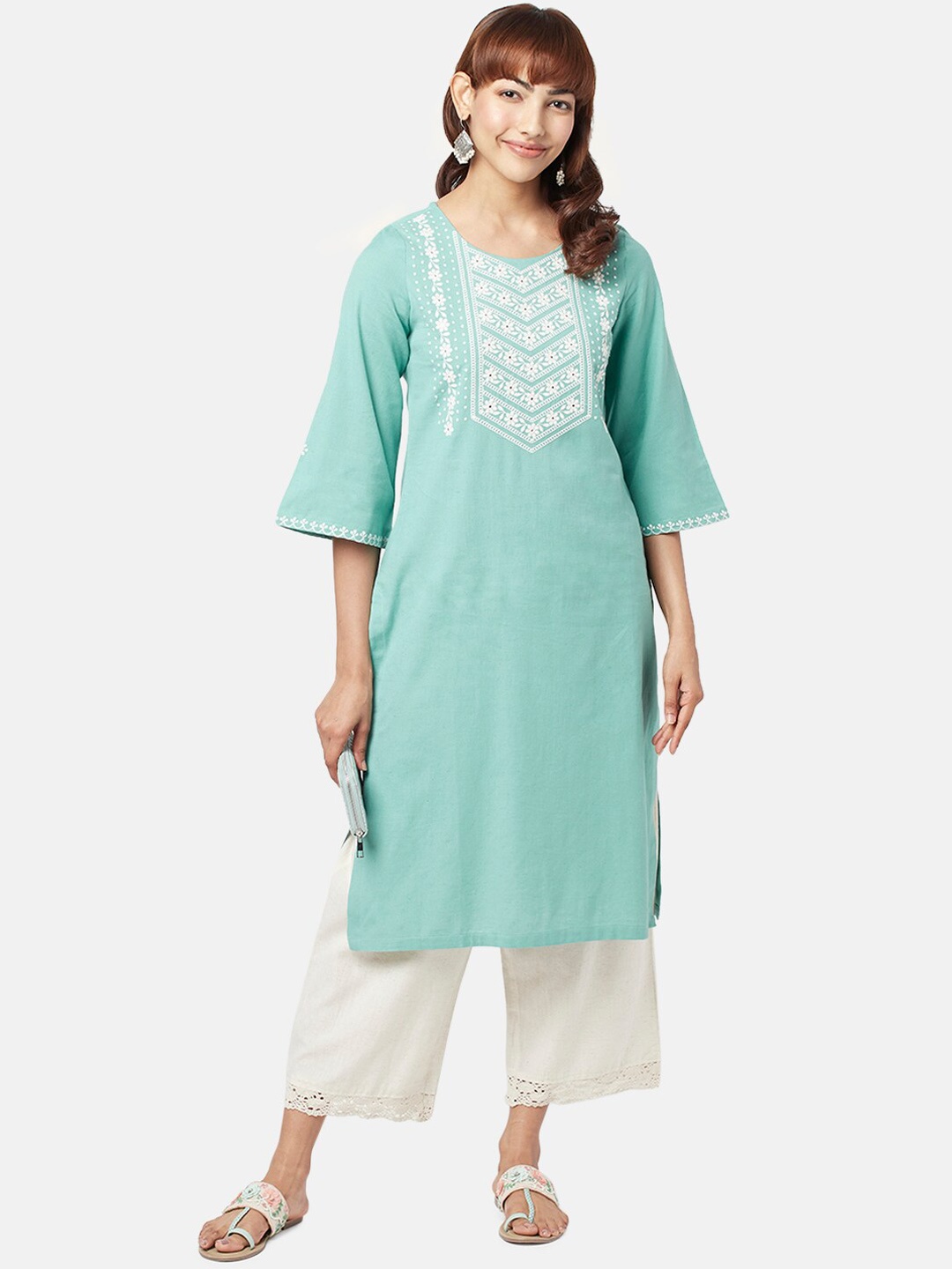 

RANGMANCH BY PANTALOONS Floral Embroidered Yoke Design Cotton Kurta, Teal