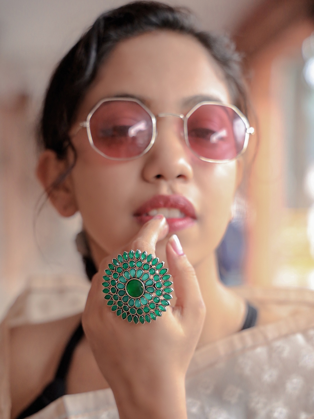 

Ozanoo Silver-Plated Oxidised Artificial Stone-Studded Ring, Green