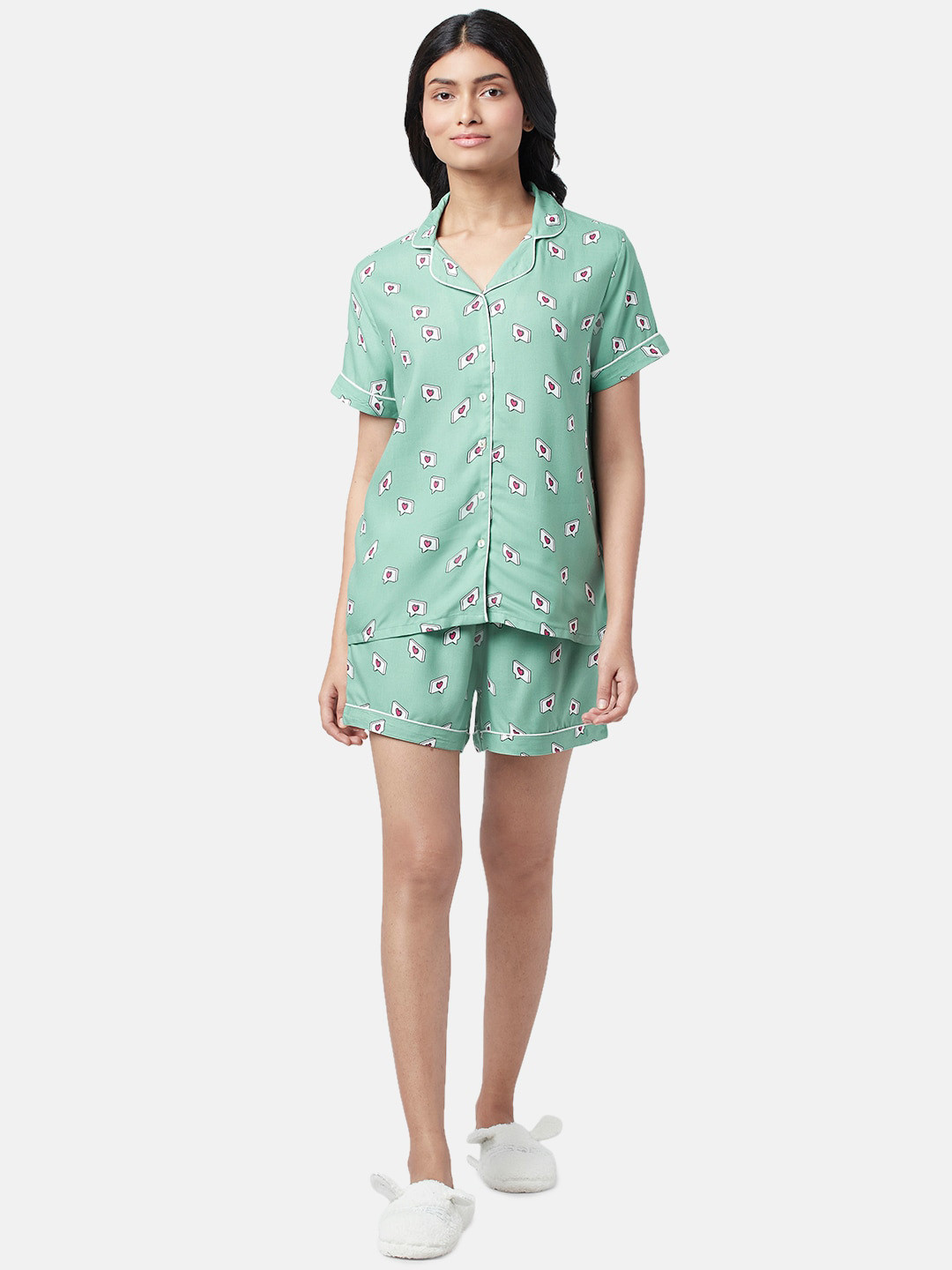 

Dreamz by Pantaloons Women 2 Pieces Geometric Printed Night Suit, Green