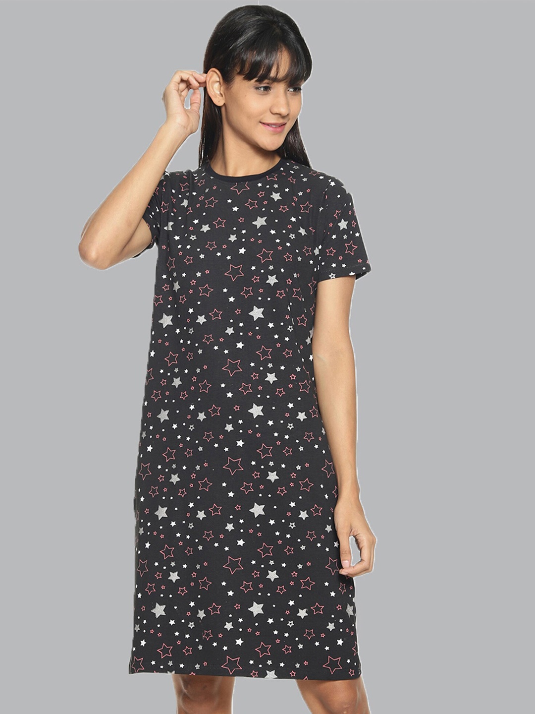 

Kryptic Pure Cotton Geometric Printed Nightdress, Black