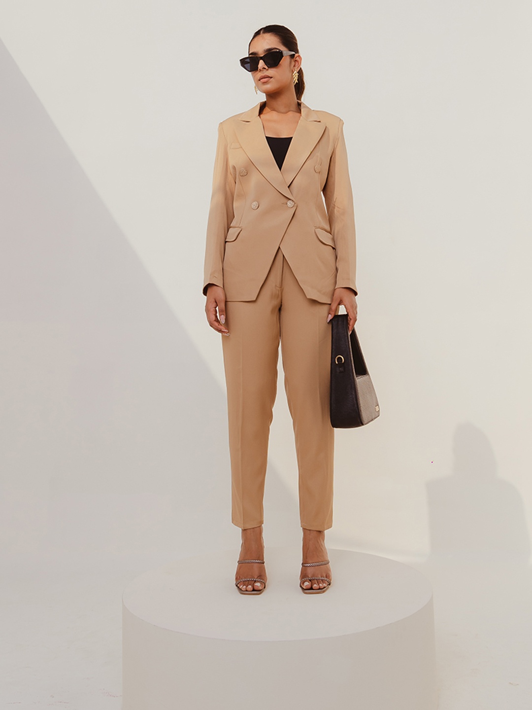 

Dlanxa Women Double-Breasted Two-Piece Suit, Camel brown