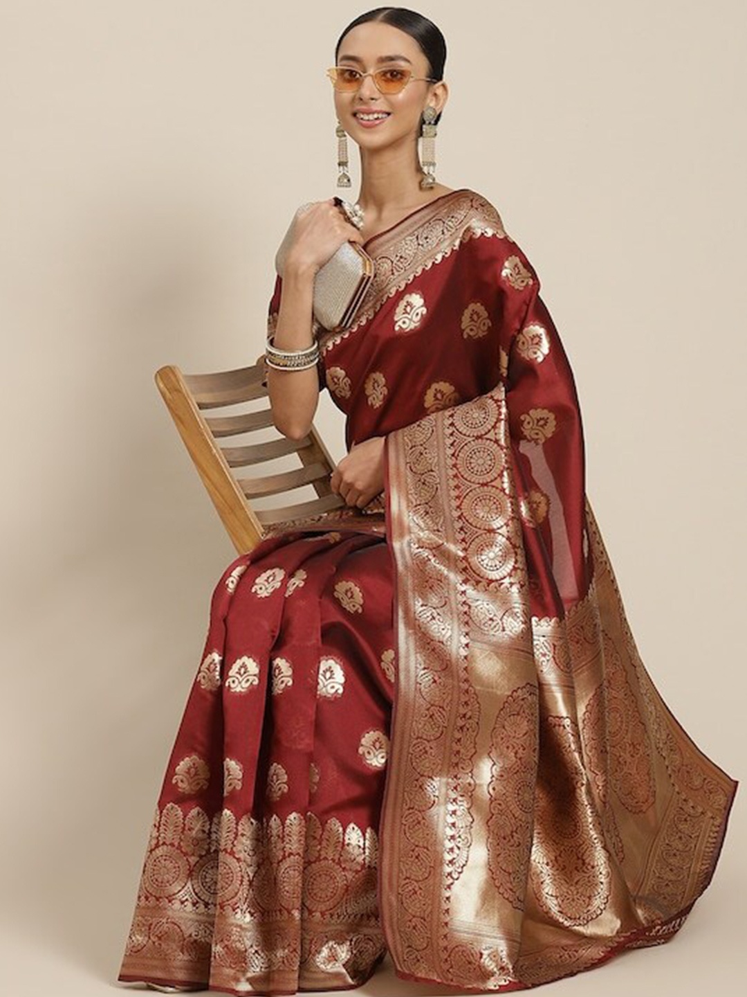 

Poshyaa Woven Design Zari Silk Blend Kanjeevaram Saree, Gold