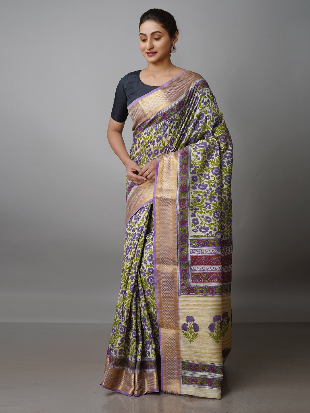 

Unnati Silks Ethnic Motifs Pure Silk Tussar Handloom Saree, Cream